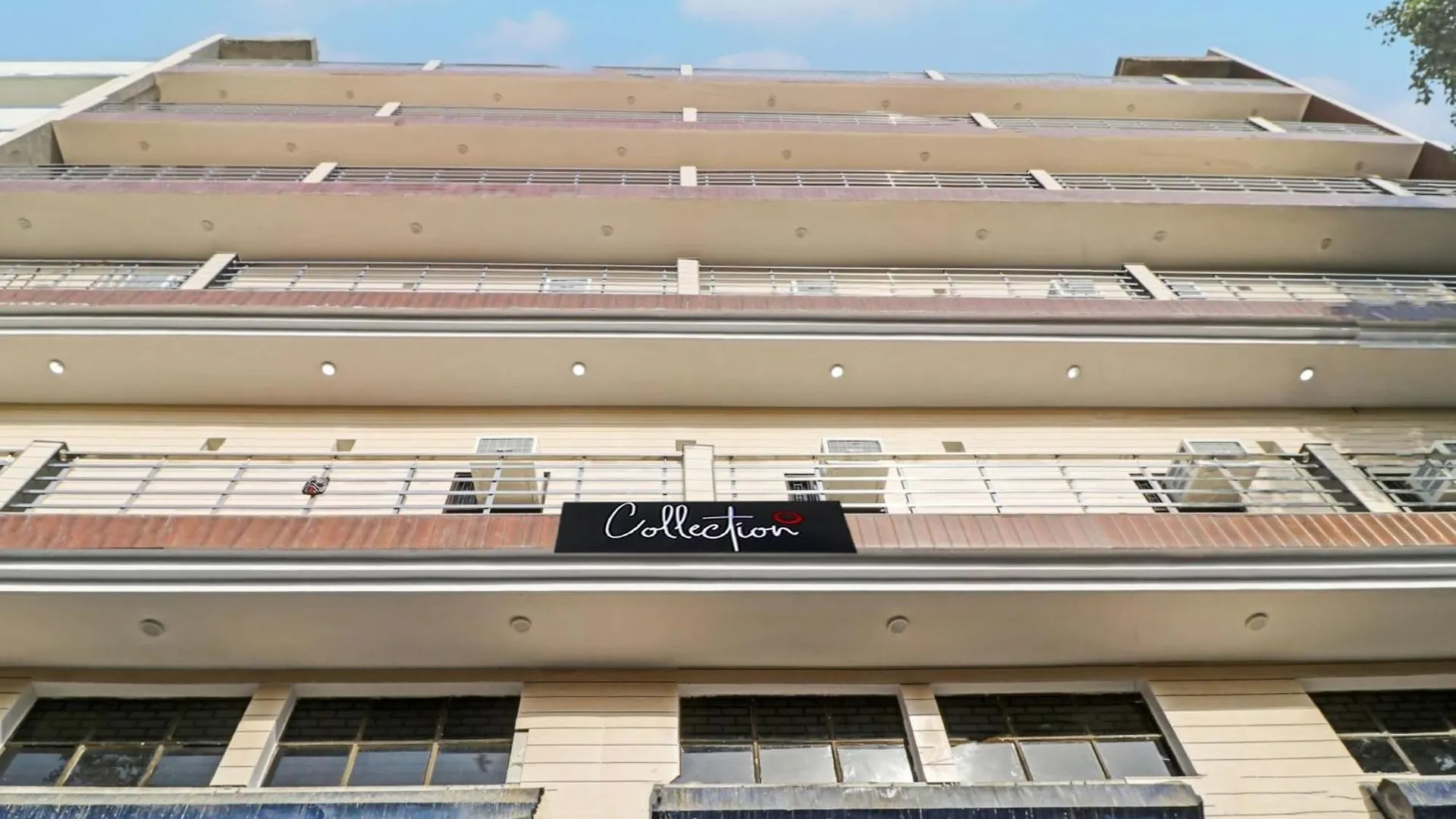 Collection O Qotel Peeragarhi Delhi  4*, Delhi (National Capital Territory of India) India